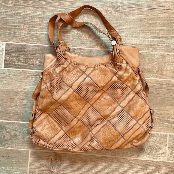 NWOT B MAKOWSKY Bohemian Slouch Leather Patchwork Bag - Picture 2 of 7